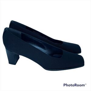 Vintage Stuart Weitzman Black Classic Heels Pumps Women Size 7.5 AA Woven